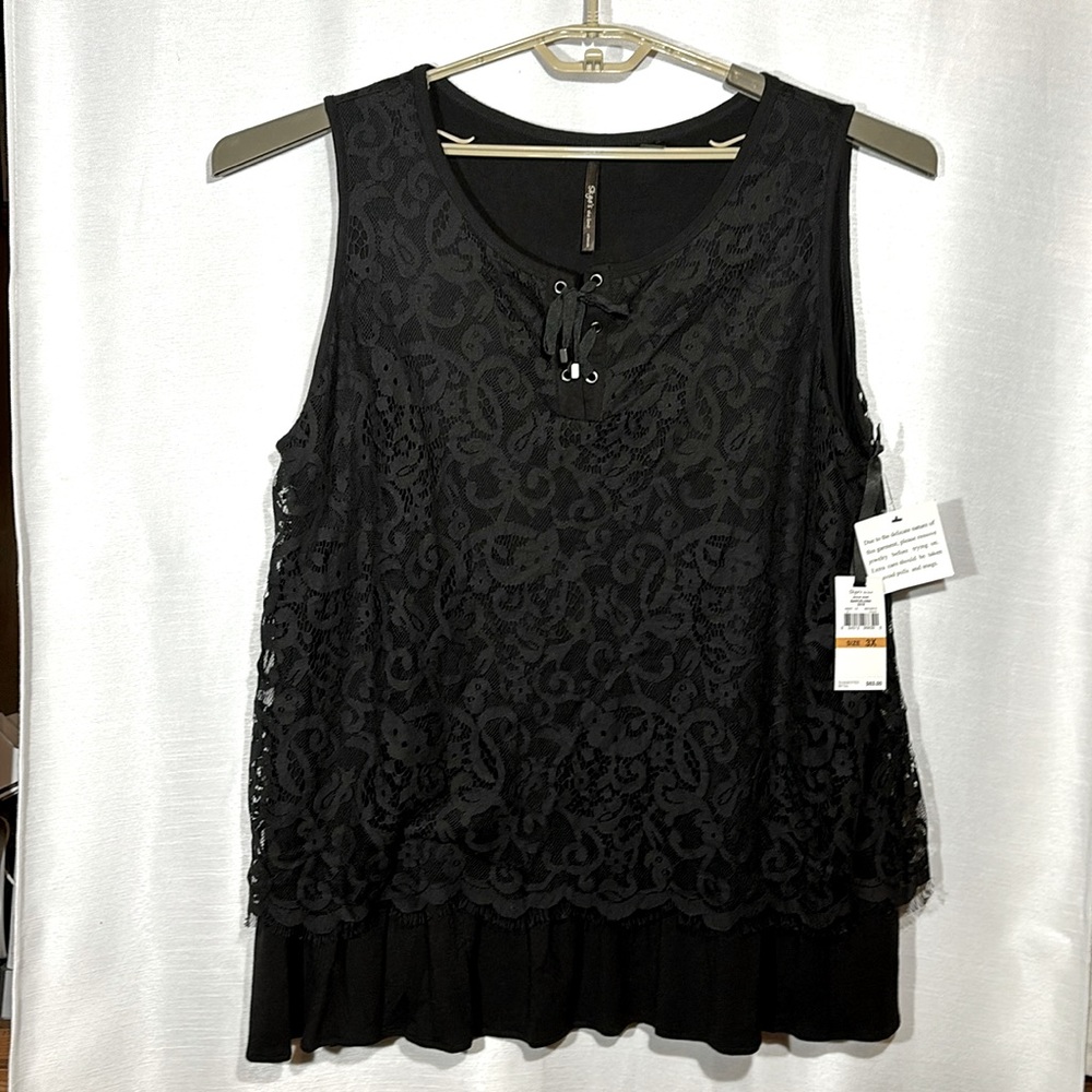 Sexy Style Barcelona black lace sleeveless top. NWT neckline lace up Size 3x